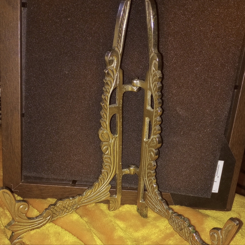 Vintage 8inch x 4inch Silver Metal Plate Holder